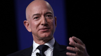 Jeff Bezos megállítaná az öregedést