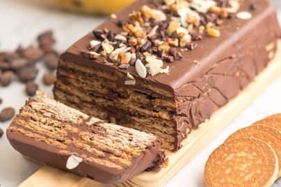 Hideg, sütés nélküli desszert 15 perc munkával: keksz és csokikrém alkotja