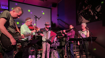 Magyar zenészek improvizáltak Manhattan ikonikus jazzklubjában