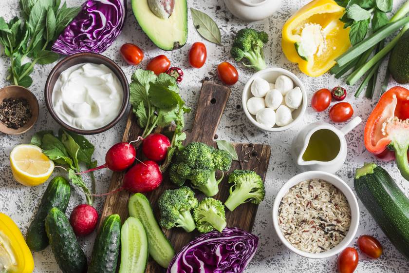 A 4 legjobb étrend, ami bizonyítottan csökkenti a koleszterinszintet: nem az önsanyargatásról szólnak