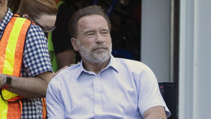Arnold Schwarzeneggert lencsevégre kapták új sorozatának forgatása közben