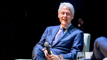 Bill Clinton földönkívülieket kerestet az 51-es körzetben