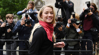 Nem fognak örülni a Johnny Depp-rajongók: kutatás bizonyítja, hogy Amber Heard arca a legszebb a világon