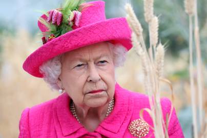 Meglepő, mi volt Erzsébet királynő reakciója, amikor először meglátta Vilmost: Károly hercegnek szólt be