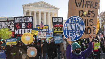 Vége az alkotmányos abortuszjognak az Egyesült Államokban