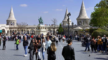 Beindult a turizmus Budapesten