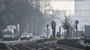 Változhat a szmogriadóterv, újabb autók kitiltását írhatják elő Budapesten
