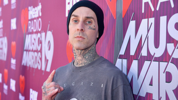Kiderült, miért került kórházba a Blink-182 dobosa