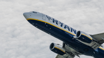 A Ryanair szerint túl olcsó a repülés, emelkednek az árak