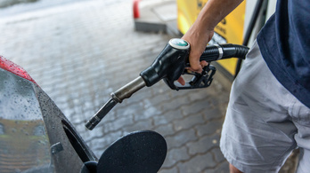 Megugrott az üzemanyag-fogyasztás Magyarországon