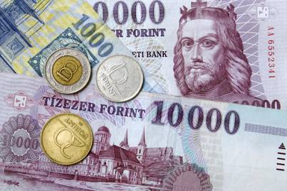 Kedden jön a pluszpénz: több mint másfél millió magyart érint