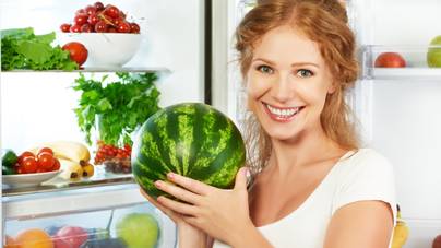 Ezért nem kéne a hűtőben tartanod a görögdinnyét