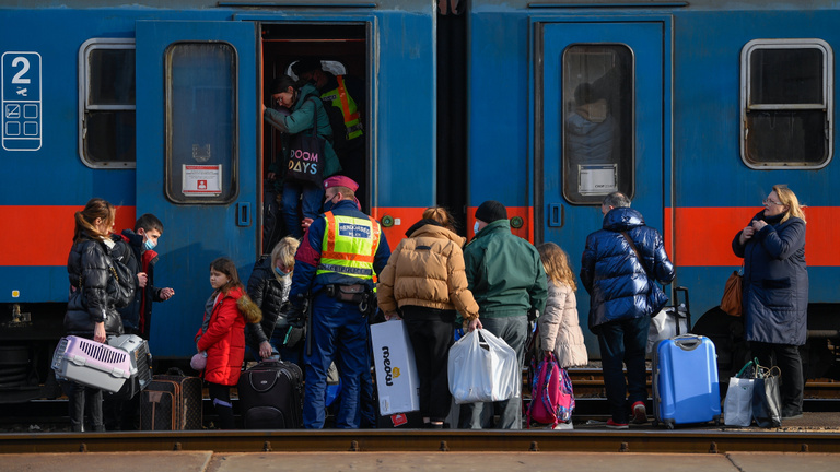 Már tendencia lett: egyre több ukrán utazik vissza hazájába