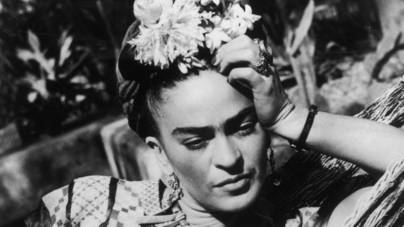 Frida Kahlo magyarul írt neki szerelmes levelet, Marilyn Monroe a kamerája előtt állt: hogy lett világhírű Muray Miklós?