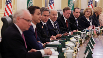 Az energiabiztonságról is tárgyal Joe Biden Szaúd-Arábiában