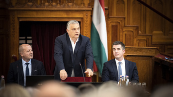 Orbán Viktor: A harc nem csak a frontokon zajlik