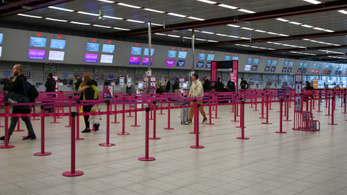 Lincshangulat: egymillióért hozott haza Londonból egy családot a Wizz Air
