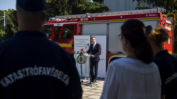 A szabadtéri tüzek veszélyére hívta fel a figyelmet a Belügyminisztérium államtitkára