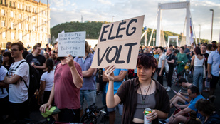Amíg nem nyújt többet az ellenzék, kevesebb félnivalója van a Fidesznek