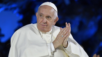 Ferenc pápa: Meg kell fontolnom a lemondásom