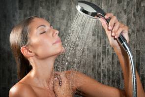 Reggel vagy este érdemes zuhanyozni? Ezt javasolják a szakértők