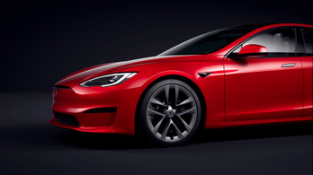 Magyarországi árat kapott a Tesla Model S Plaid