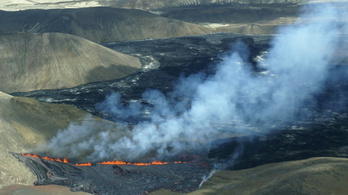 Kiadták a vörös kódot Izlandon, kitört egy vulkán