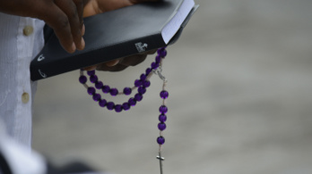 Emberkereskedő hálózatot segít a pünkösdi egyház Nigériában