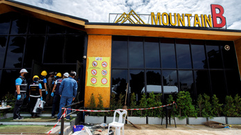 Felcsaptak a lángok a thaiföldi szórakozóhelyen, többen meghaltak
