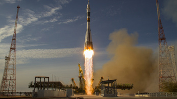 Fogócskázik egymással egy orosz és egy amerikai műhold