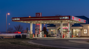 Húsz liter lesz a tankolási limit egyes benzinkutakon