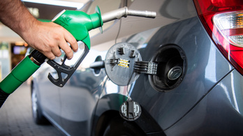 Csökken az üzemanyag ára péntektől