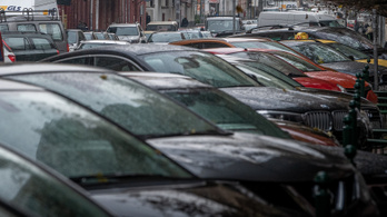 Újabb területeken válik fizetőssé a parkolás Budapesten