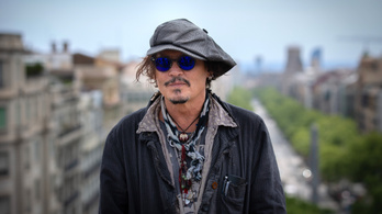 Johnny Depp 25 év után újra filmet rendez