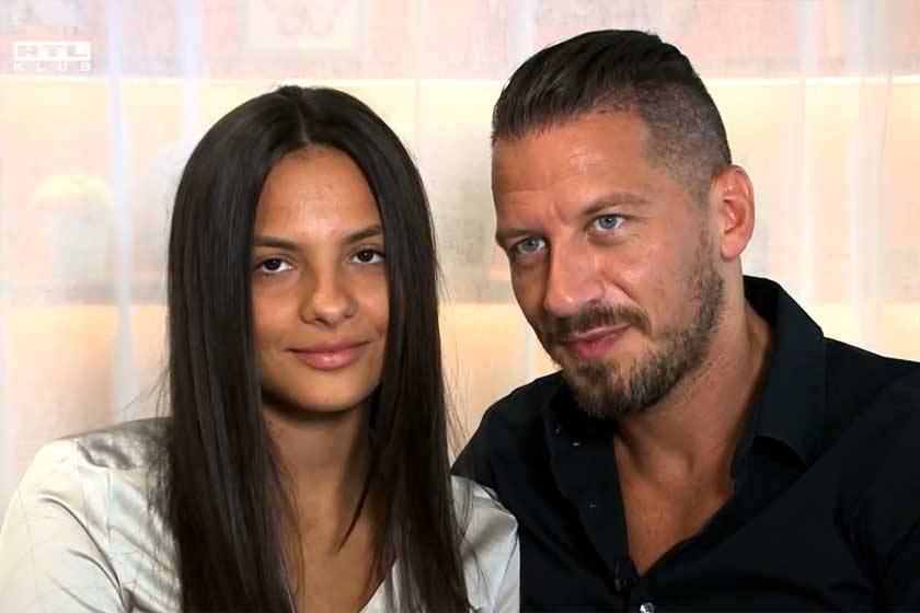 Vastag Csaba és 15 évvel fiatalabb párja először együtt a tévében: az énekes így bukott le a lánykéréssel