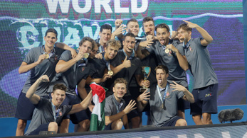 Háromszoros olimpiai bajnokok sarjaival nyert vb-címet a magyar vízilabda-válogatott