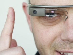 Minden, amit tudni akart a Google Glassről