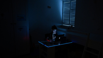 A pandémia a gyermekek online biztonságának sem tett jót