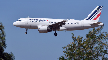 Összeverekedtek az Air France pilótái az egyik járaton