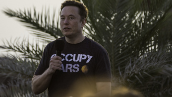 Elon Musk a közelgő világvégére figyelmeztet