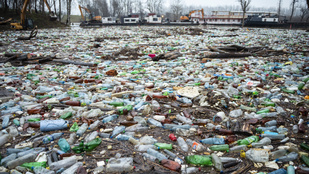 Minden eddiginél nagyobb hulladékmennyiség érkezhet Magyarországra a Tiszán