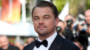 Leonardo DiCaprio újra szingli, megdöbbentő okból szakított fiatal barátnőjével