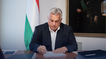 Orbán Viktor megborotválkozott