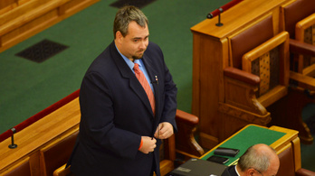 Óbuda polgármestere megsértette a választási törvényt