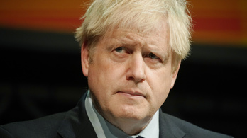 Karácsonyi ajándék: Boris Johnson visszatérhet az év végén