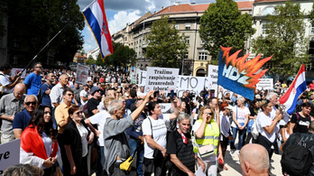 A kormány ellen tüntettek Horvátországban