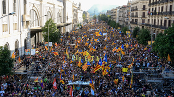 Katalónia függetlenségéért tüntettek Barcelonában