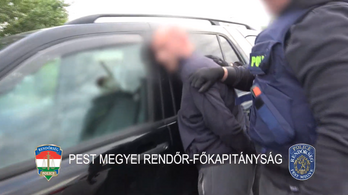 Tömeges rajtaütés Pest megyében, 16 helyszínen csaptak le egy drogbandára