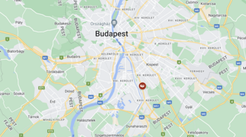 Motorkerékpár ütközött autóval, torlódásra kell számítani Budapesten