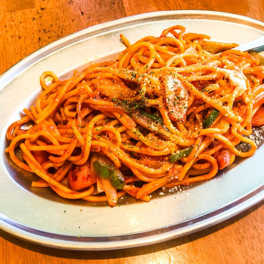 Félórás lecsós spagetti: többféle paprikából lesz különösen finom
